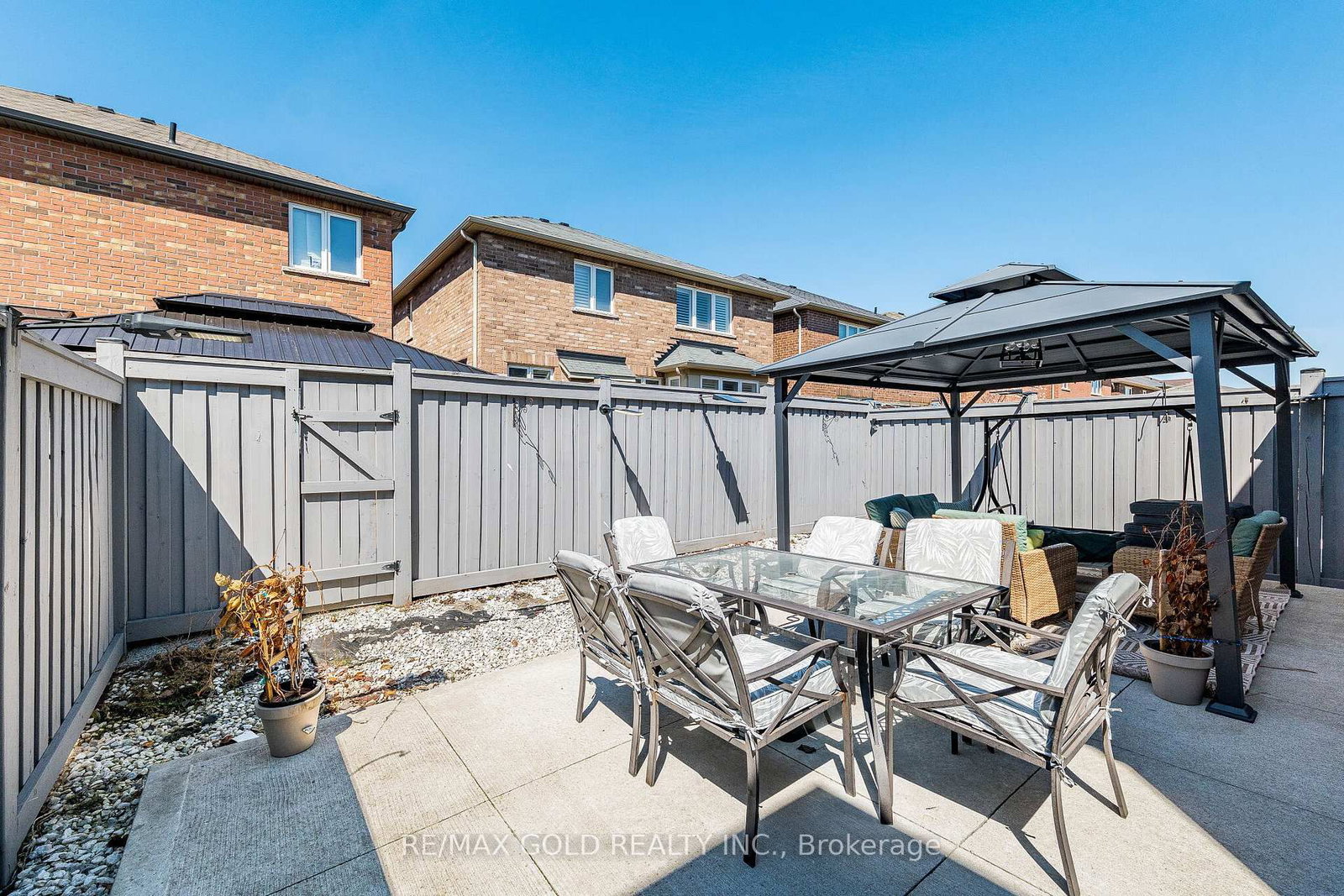 Detached House for sale at 43 Arkwright Drive, Brampton, Ontario, L7A 0V2 - Northwest Brampton - MLS: W12981088