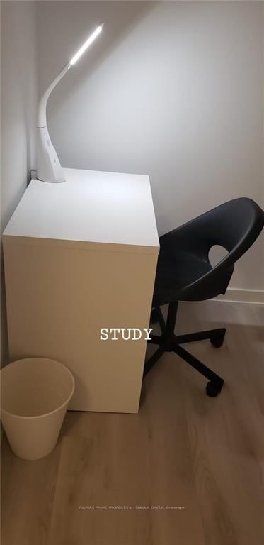 106 Varna Drive, Unit Th 109 - Photo 25