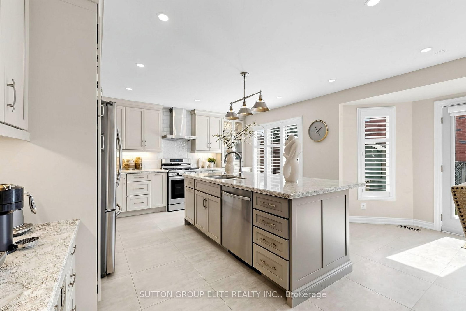 2768 Peacock Drive - Photo 11