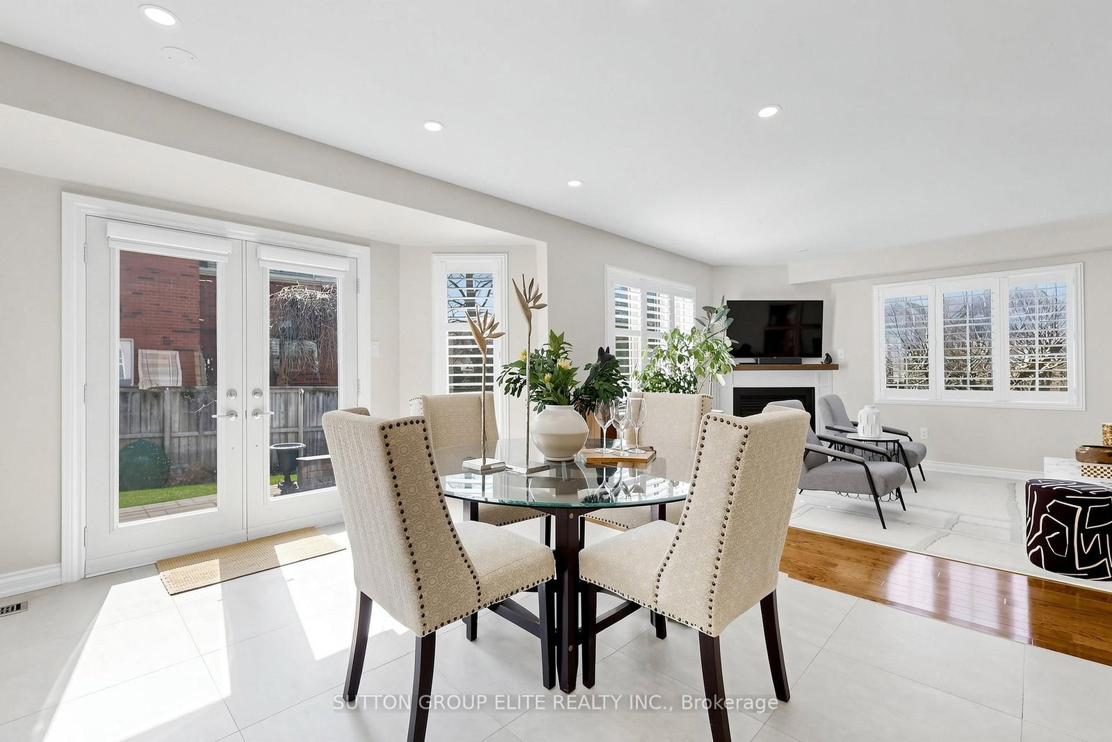 2768 Peacock Drive - Photo 15