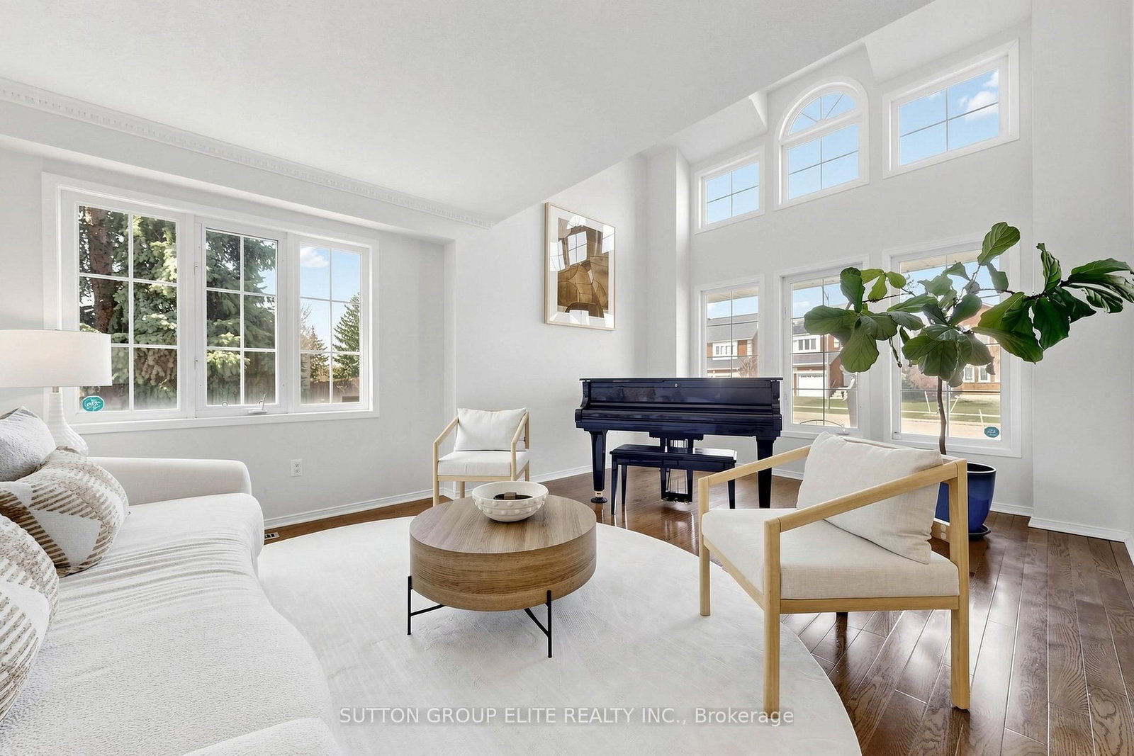 2768 Peacock Drive - Photo 6