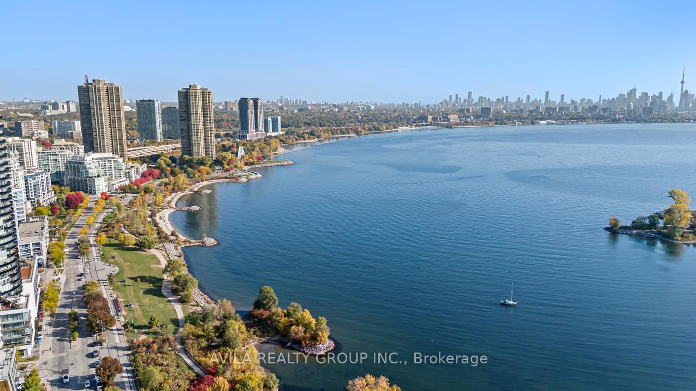 33 Shore Breeze Drive S, Unit 1707 - Photo 18