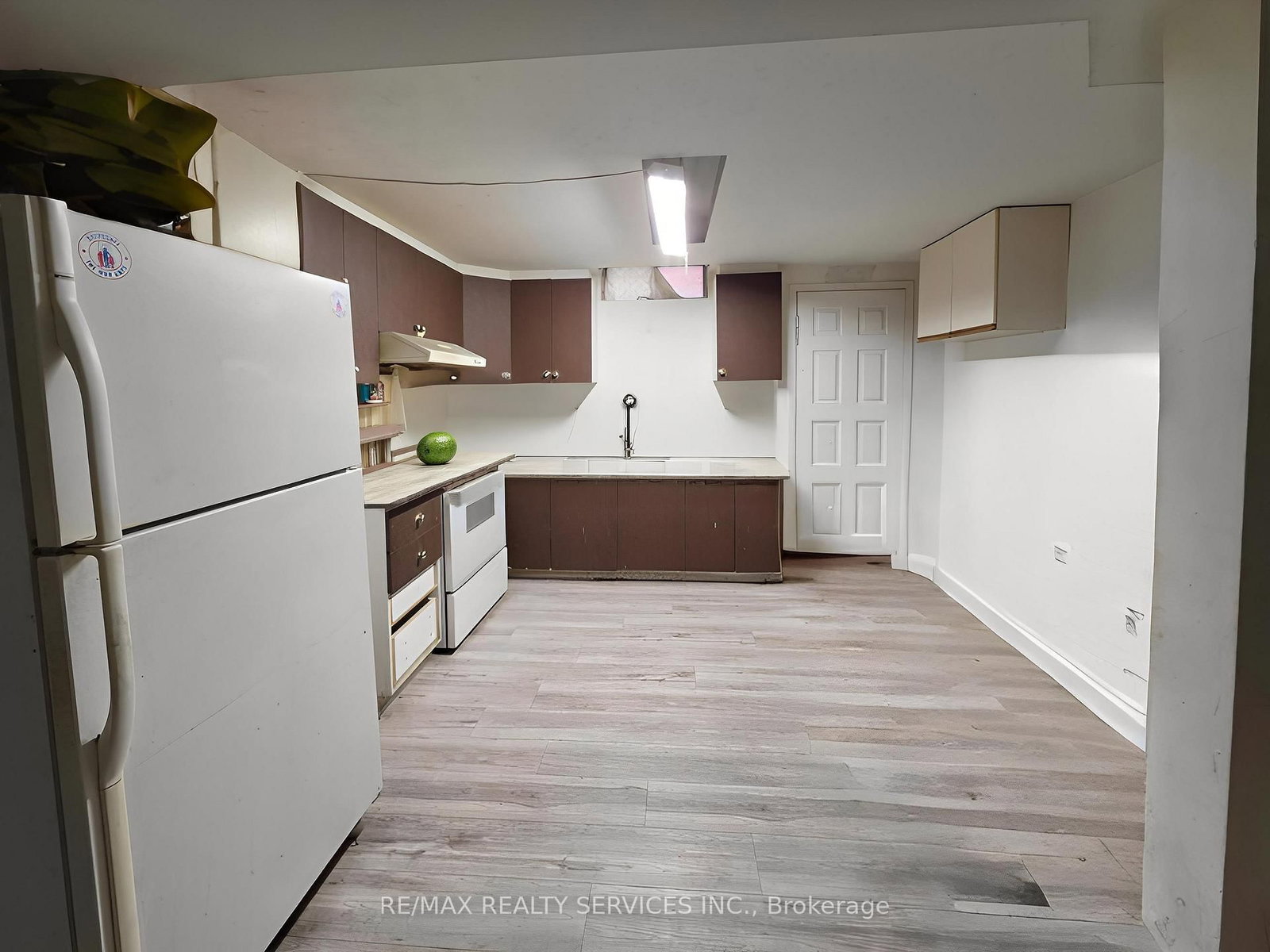 Detached House for sale at 377 Mill Street, Brampton, Ontario, L6Y 3H6 - Brampton South - MLS: W12981296