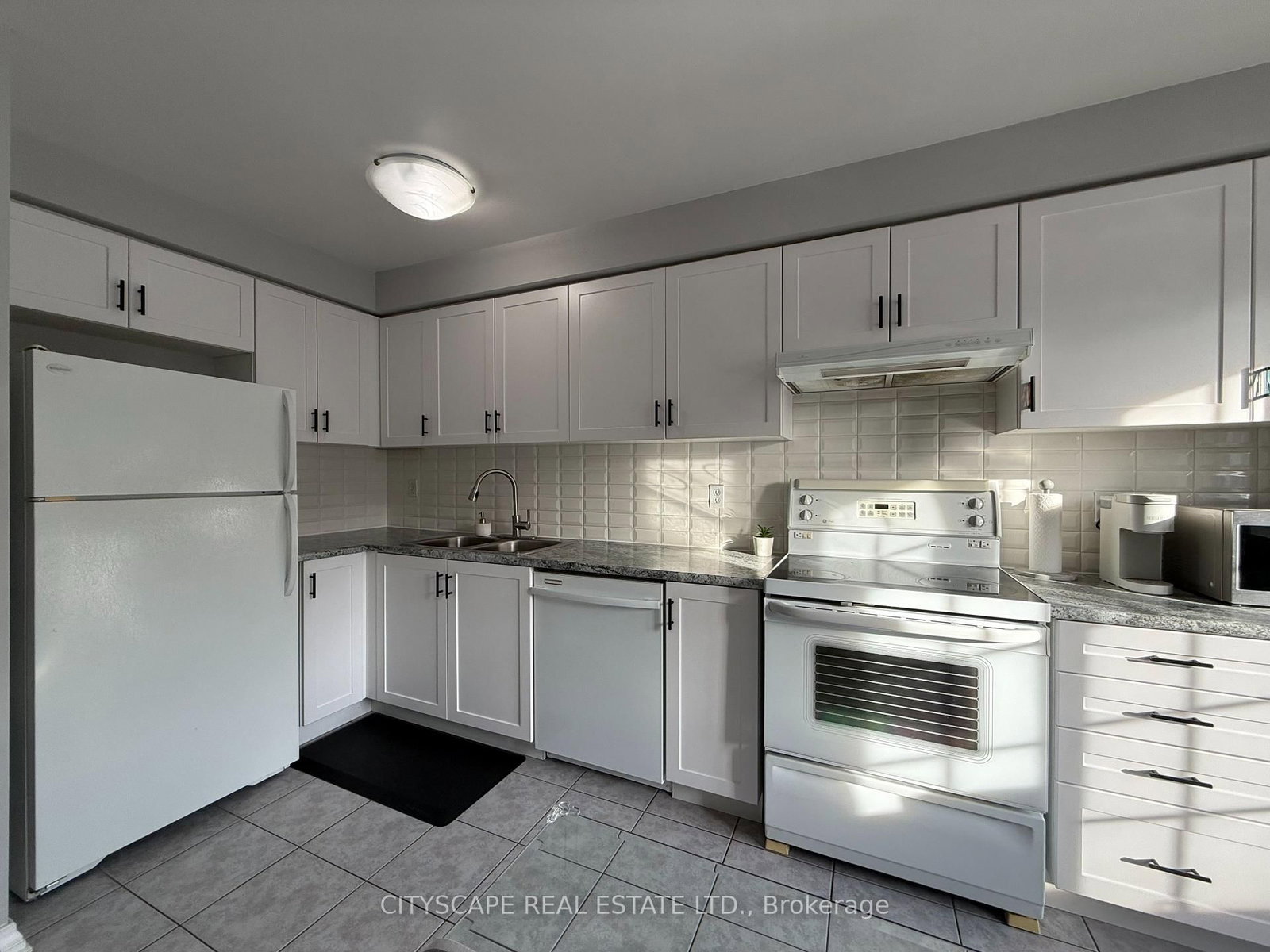 120 Railroad Street, Unit 51 - Photo 7