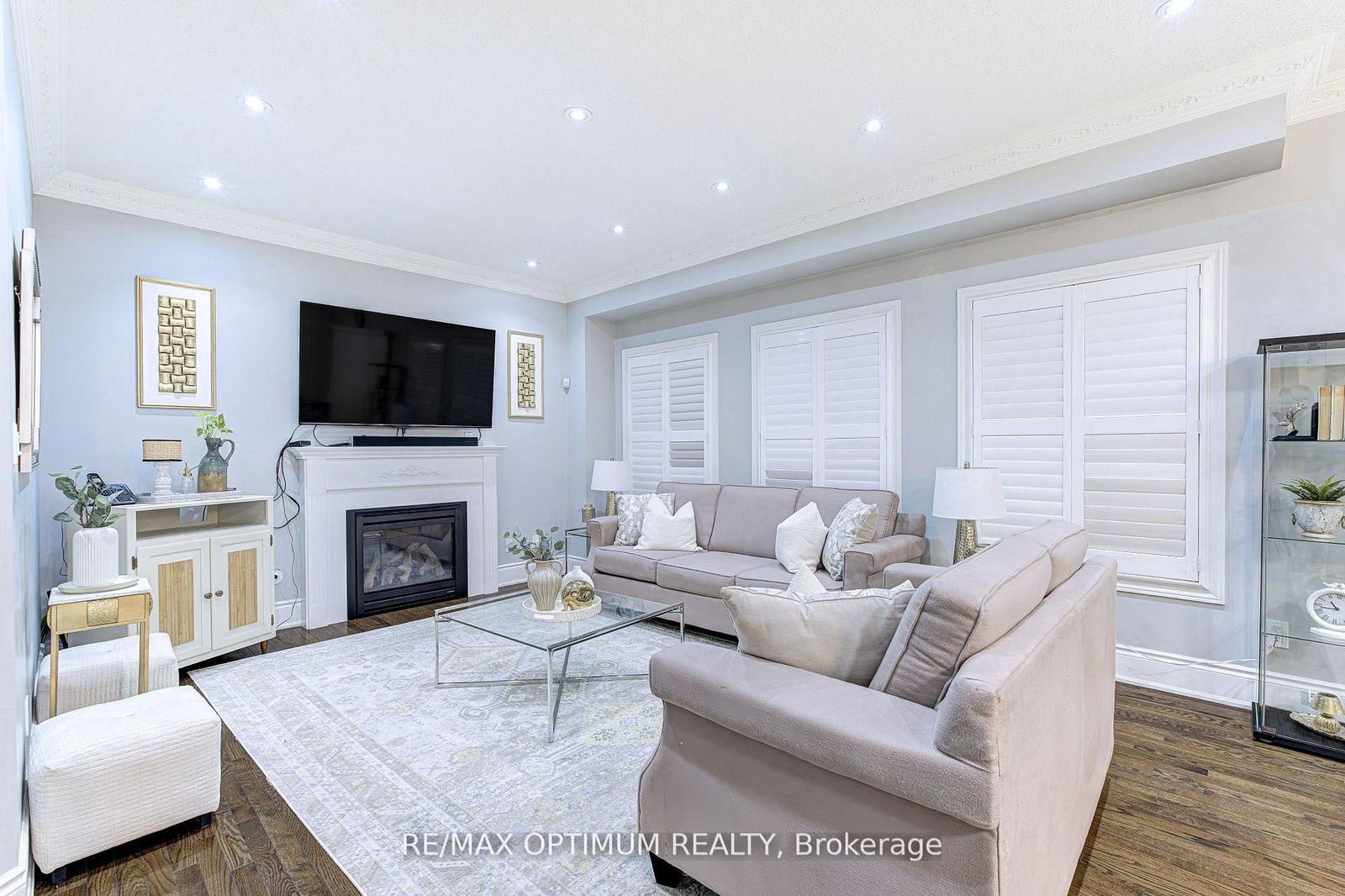 Detached House for sale at 19 Teal Crest Circle, Brampton, Ontario, L6X 2Z6 - Credit Valley - MLS: W12981360