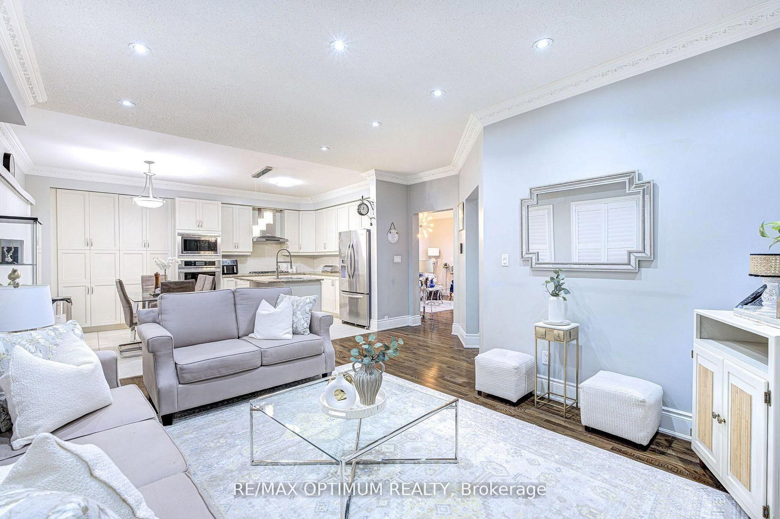 Detached House for sale at 19 Teal Crest Circle, Brampton, Ontario, L6X 2Z6 - Credit Valley - MLS: W12981360