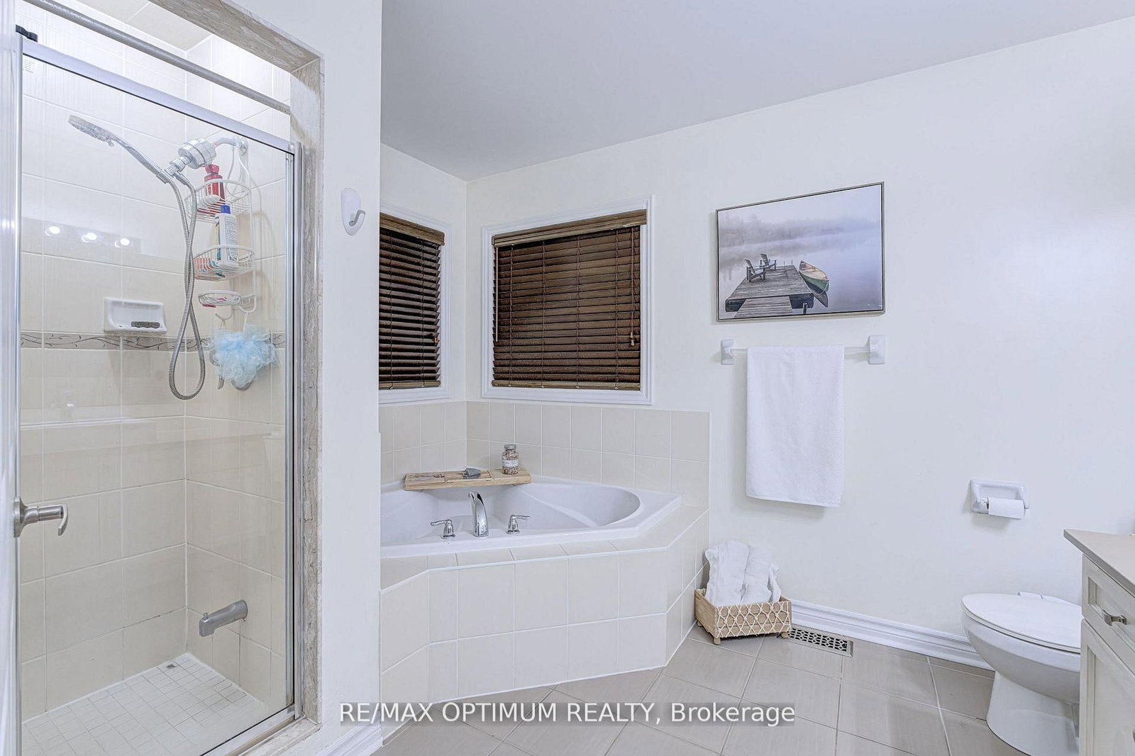 Detached House for sale at 19 Teal Crest Circle, Brampton, Ontario, L6X 2Z6 - Credit Valley - MLS: W12981360