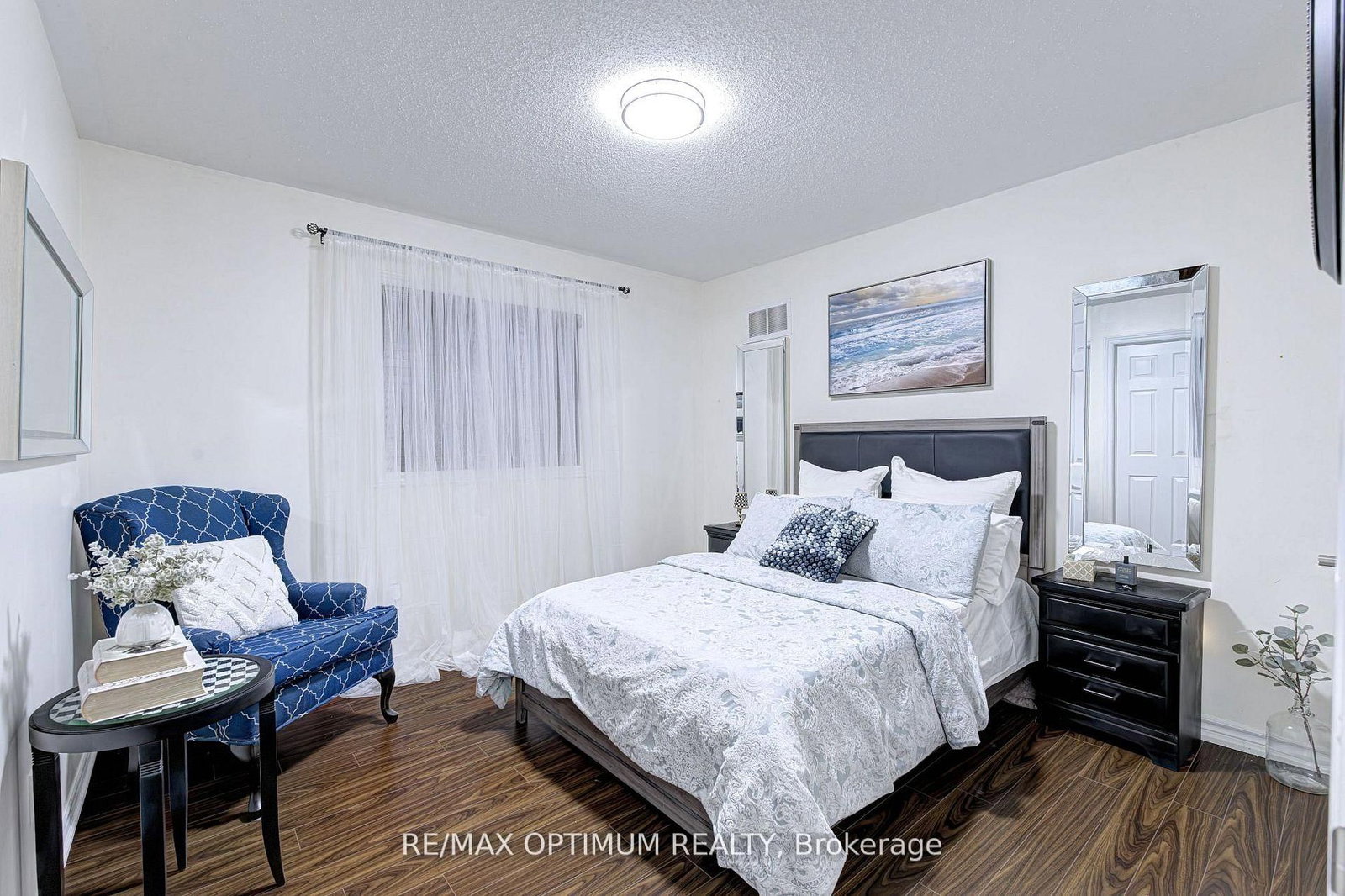 Detached House for sale at 19 Teal Crest Circle, Brampton, Ontario, L6X 2Z6 - Credit Valley - MLS: W12981360