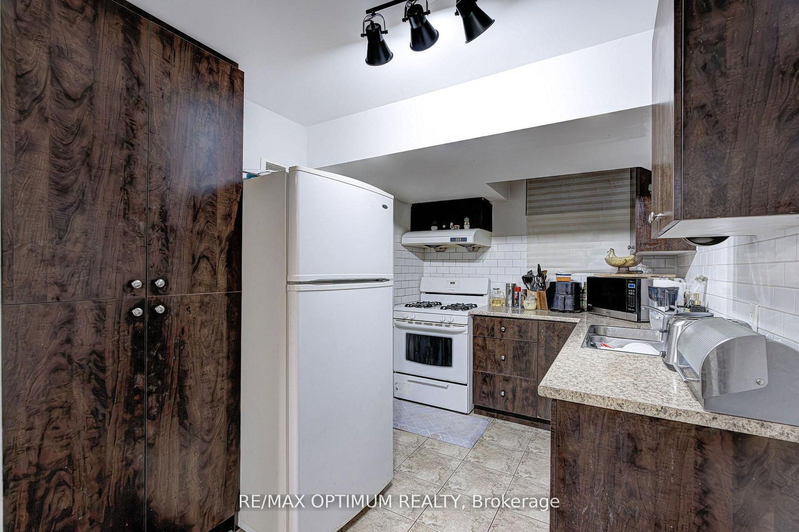 19 Teal Crest Circle - Photo 42