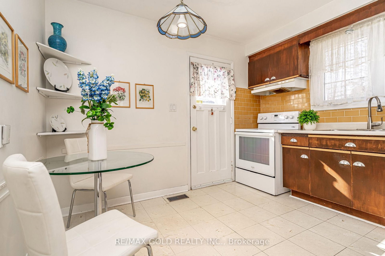 Detached House for sale at 11 Edgebrook Crescent, Brampton, Ontario, L6T 1Y6 - Southgate - MLS: W12981370