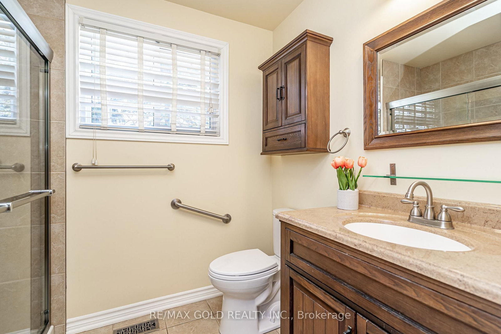 Detached House for sale at 11 Edgebrook Crescent, Brampton, Ontario, L6T 1Y6 - Southgate - MLS: W12981370