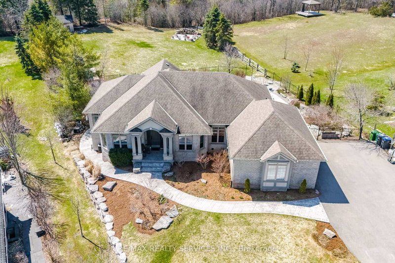 home for sale on 34 Isabella Street