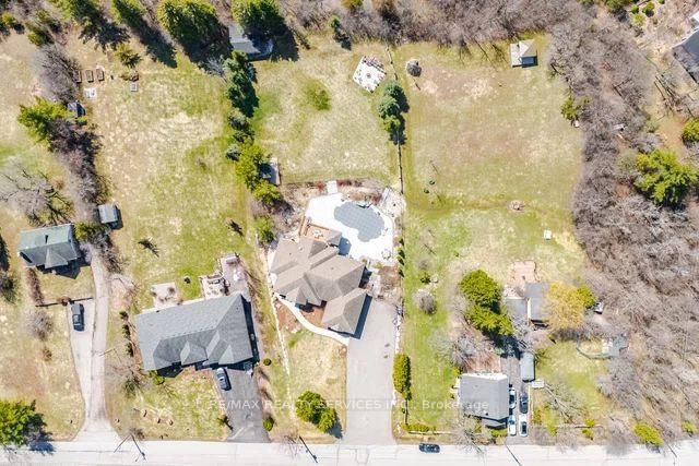 34 Isabella St, Caledon, L7C 1N7 | Image 3