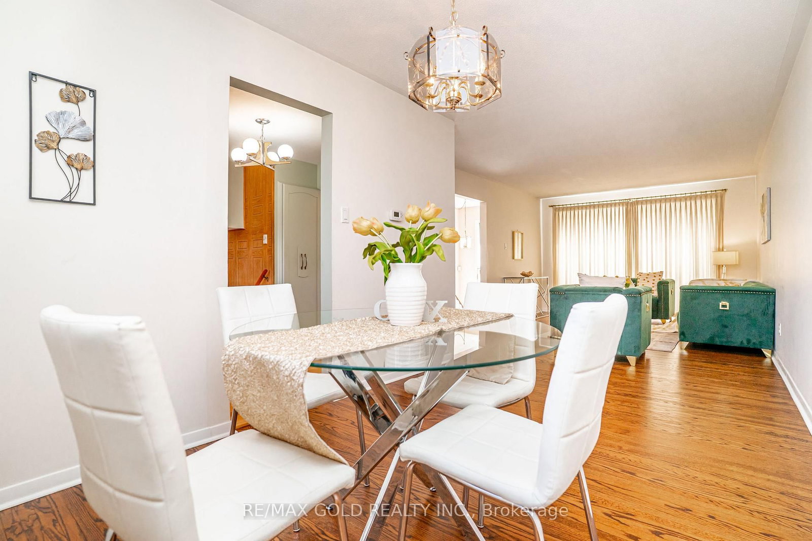 Detached House for sale at 34 Deerfield Crescent, Brampton, Ontario, L6T 1K7 - Southgate - MLS: W12981394