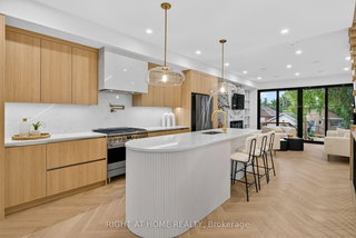 15A ROSEMEADE Avenue