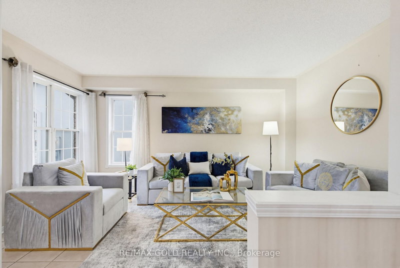 7 Sheepberry Terr, Brampton, L7A 2B6 | Image 2