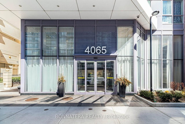 2003 - 4065 Confederation Parkway