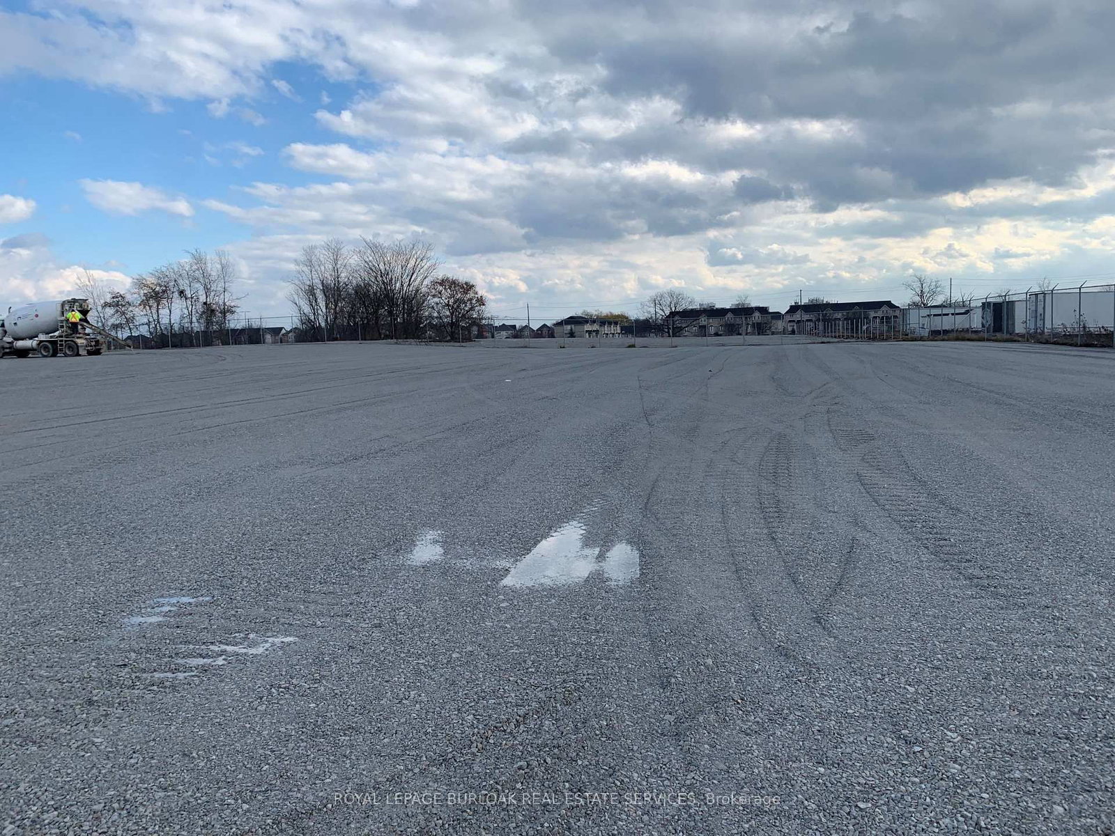 747 Appleby Line, Unit B&D - Photo 4