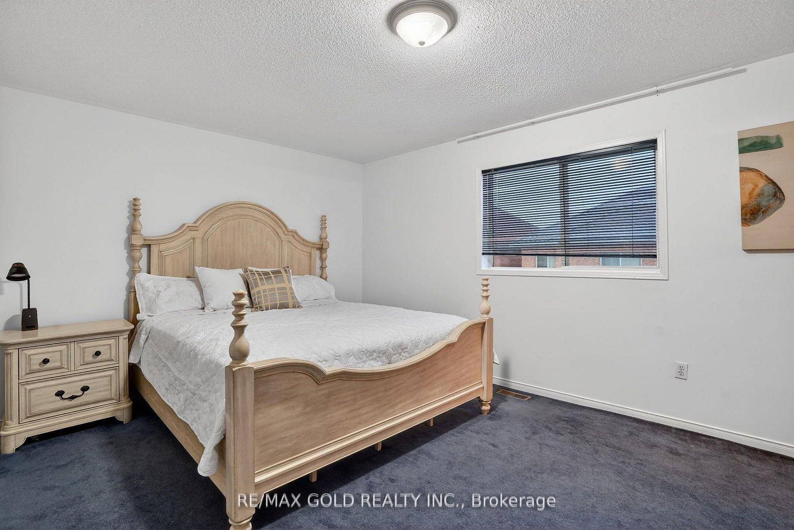 Detached House for sale at 25 Spencer Drive, Brampton, Ontario, L7A 2A2 - Fletcher's Meadow - MLS: W12981636