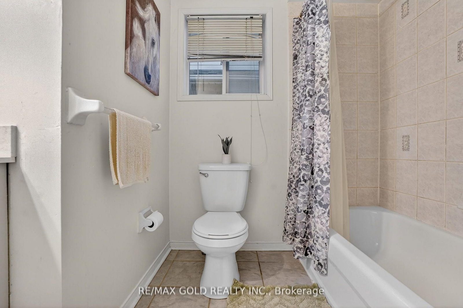 Detached House for sale at 25 Spencer Drive, Brampton, Ontario, L7A 2A2 - Fletcher's Meadow - MLS: W12981636