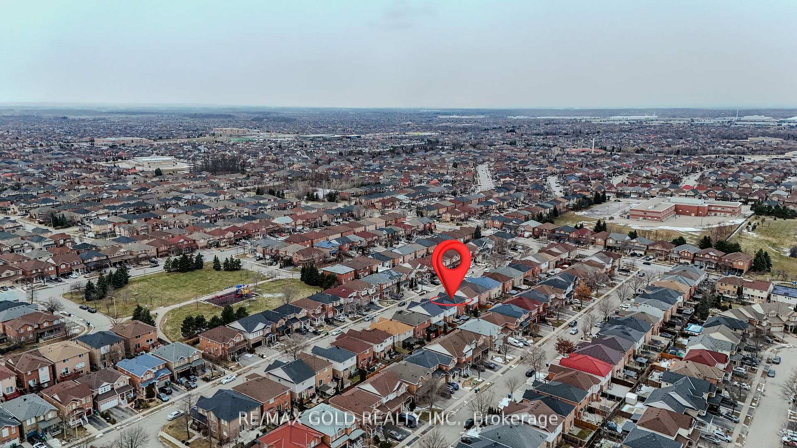 Detached House for sale at 25 Spencer Drive, Brampton, Ontario, L7A 2A2 - Fletcher's Meadow - MLS: W12981636