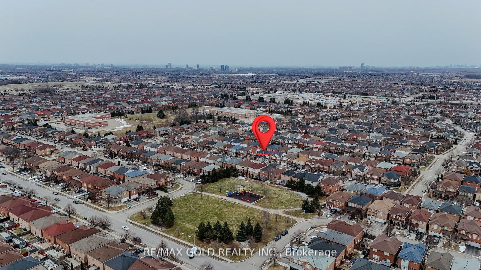 Detached House for sale at 25 Spencer Drive, Brampton, Ontario, L7A 2A2 - Fletcher's Meadow - MLS: W12981636