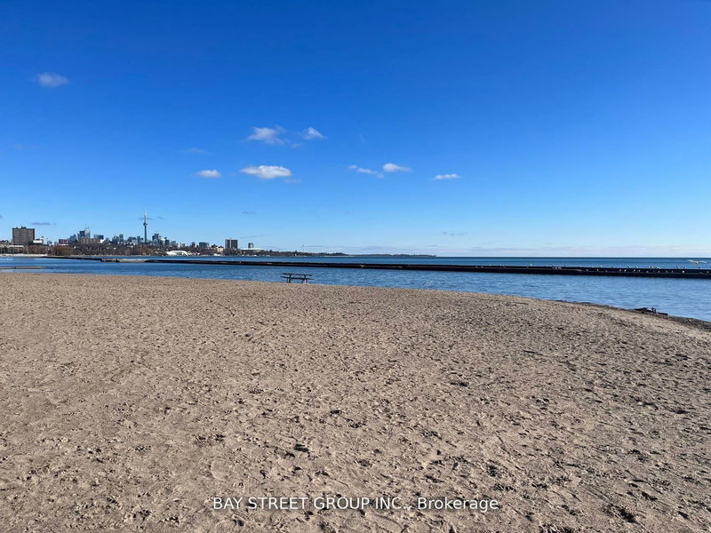1706 - 1928 Lake Shore Blvd W, Toronto, M6S 0B1 | Image 2