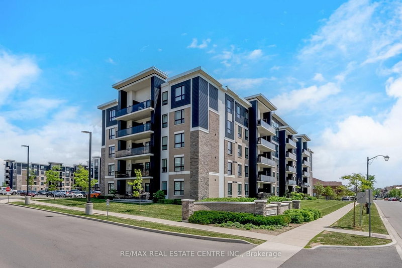 home for sale on 408-650 Sauve Street