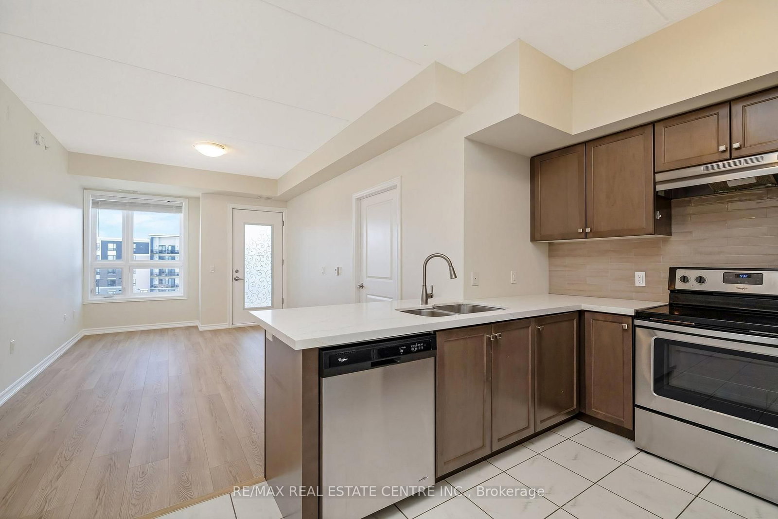 Condo for sale at 408-650 Sauve Street, Milton, Ontario, L9T 9A8 - Beaty - MLS: W12981684