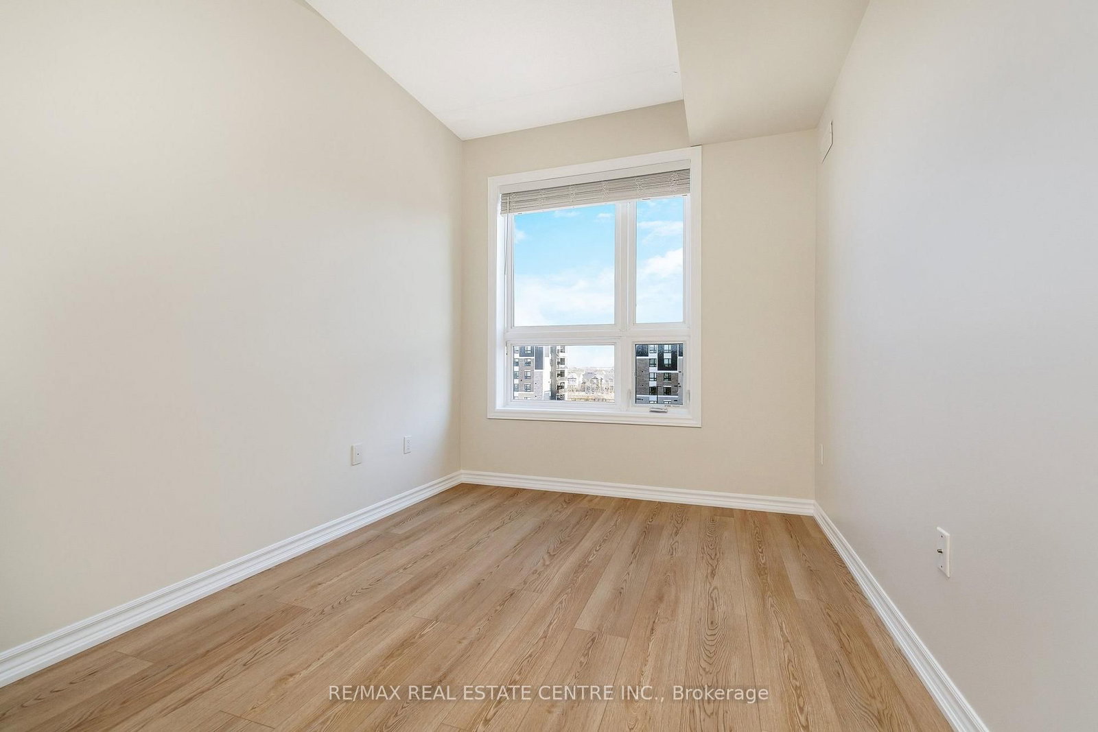 Condo for sale at 408-650 Sauve Street, Milton, Ontario, L9T 9A8 - Beaty - MLS: W12981684