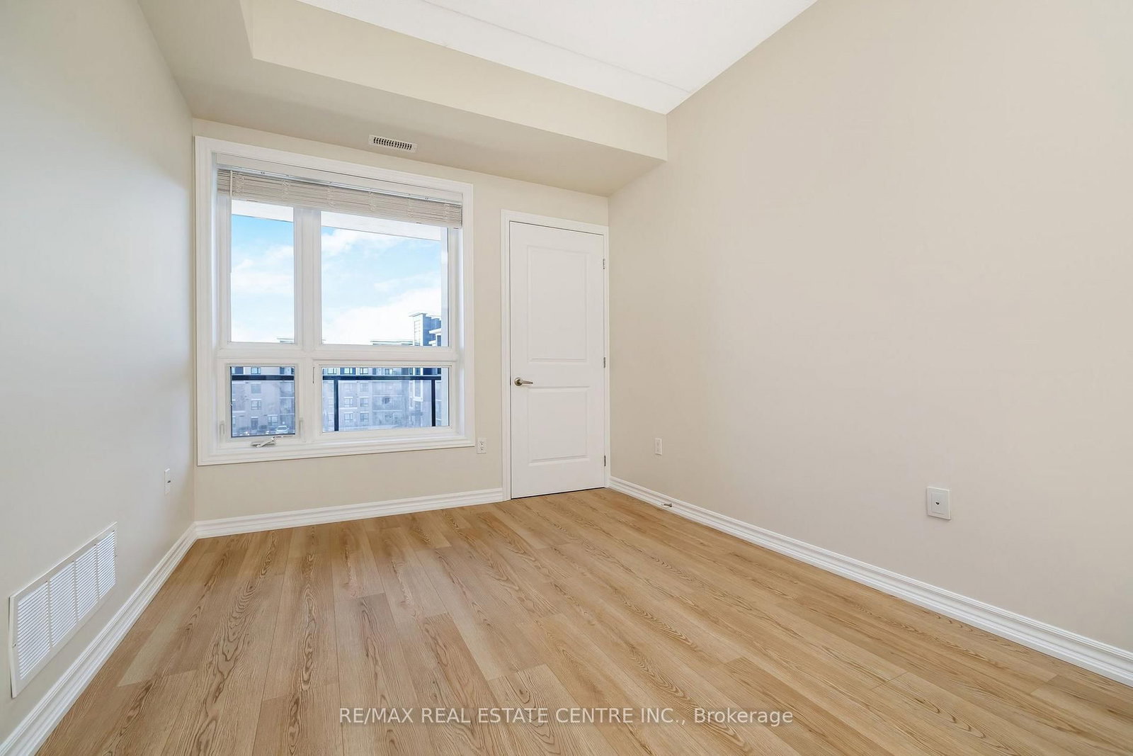 Condo for sale at 408-650 Sauve Street, Milton, Ontario, L9T 9A8 - Beaty - MLS: W12981684