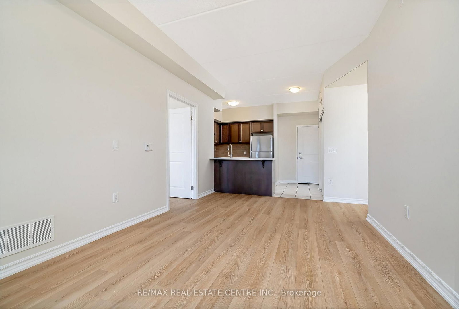 Condo for sale at 408-650 Sauve Street, Milton, Ontario, L9T 9A8 - Beaty - MLS: W12981684