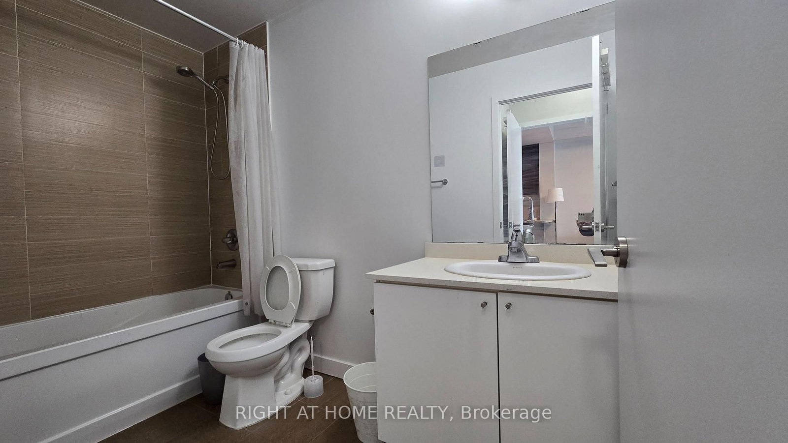 3985 Grand Park Drive, Unit 2101 - Photo 8