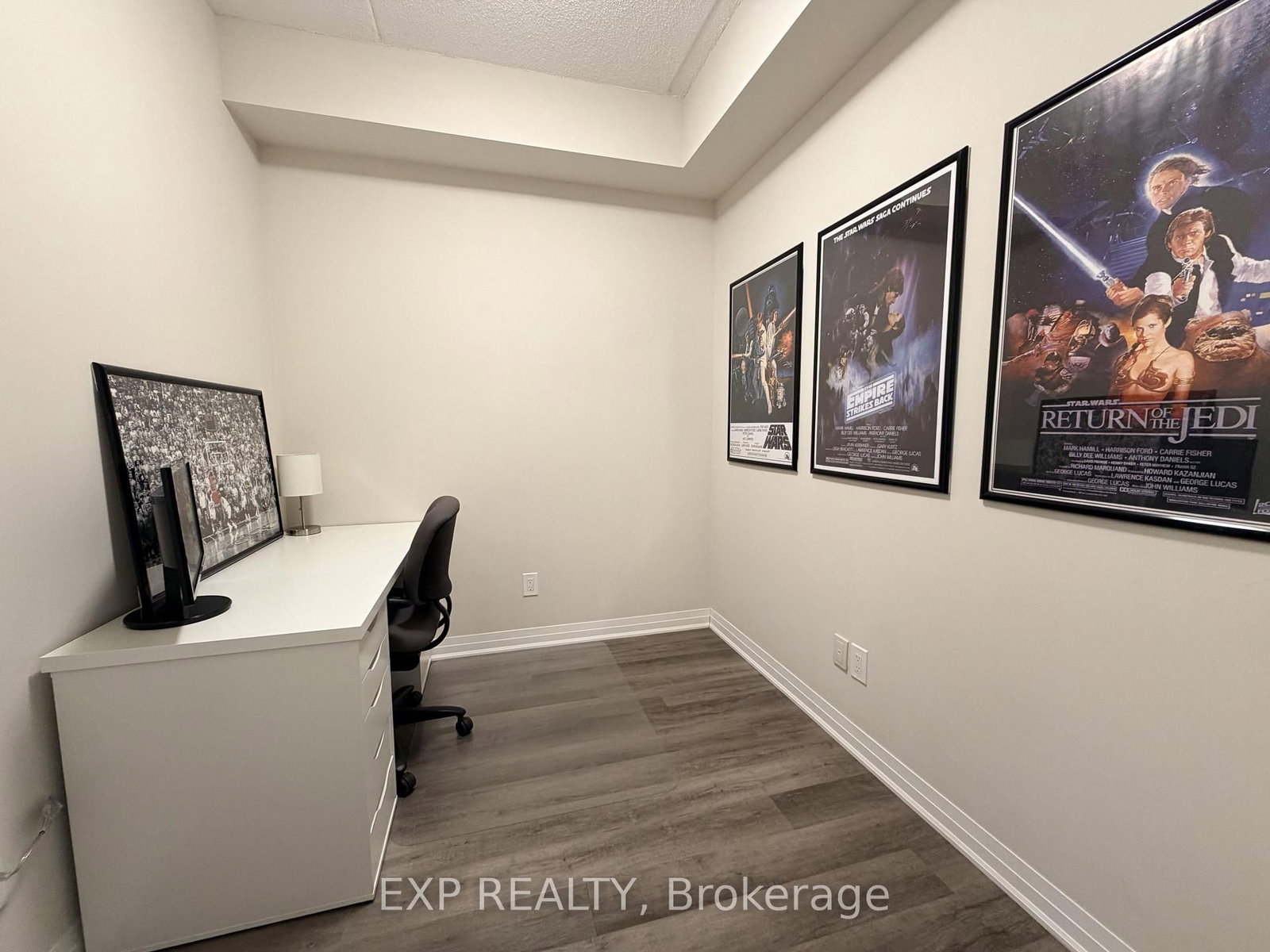 610 Farmstead Drive, Unit 513 - Photo 14