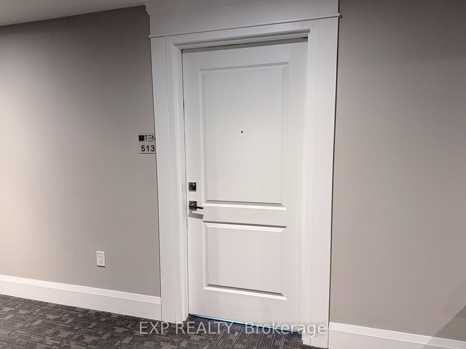 610 Farmstead Drive, Unit 513 - Photo 16