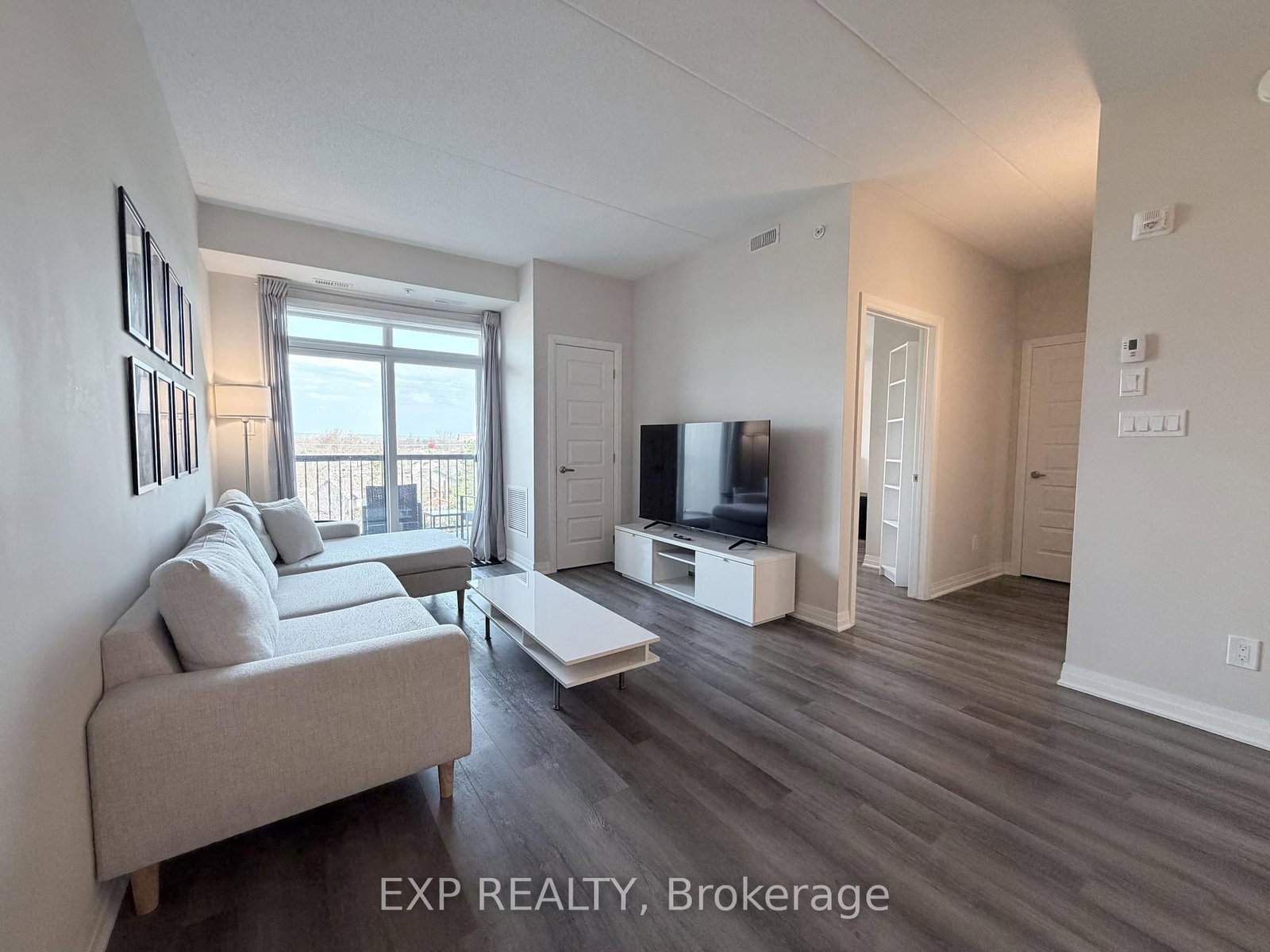 610 Farmstead Drive, Unit 513 - Photo 6