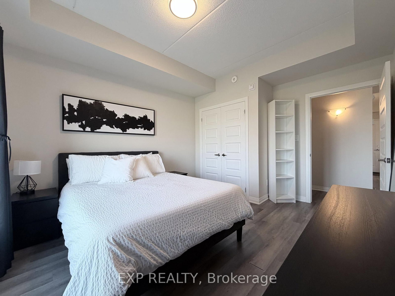 610 Farmstead Drive, Unit 513 - Photo 9