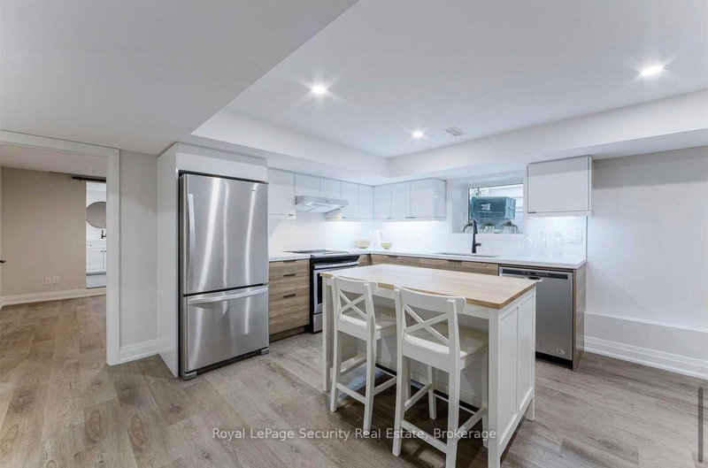 Lower - 219 Glendonwynne Rd, Toronto, M6P 3G4 | Image 3