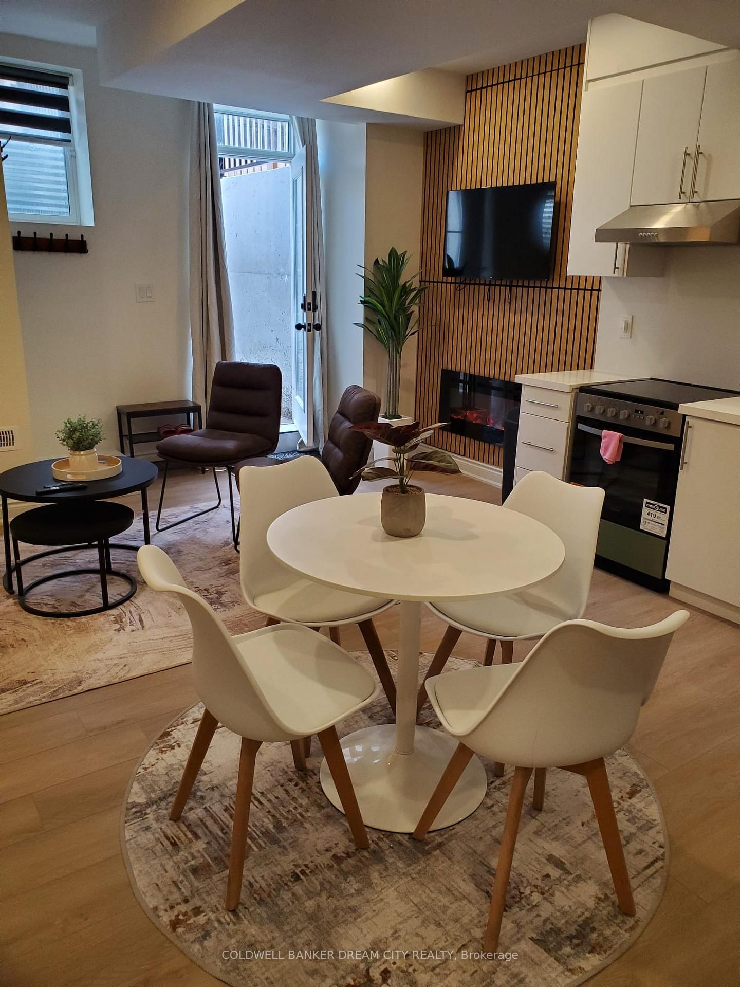 Detached House for lease at (BSMT)-1488 Kitchen Court, Milton, Ontario, L9E 1Y8 - Walker - MLS: W12981790