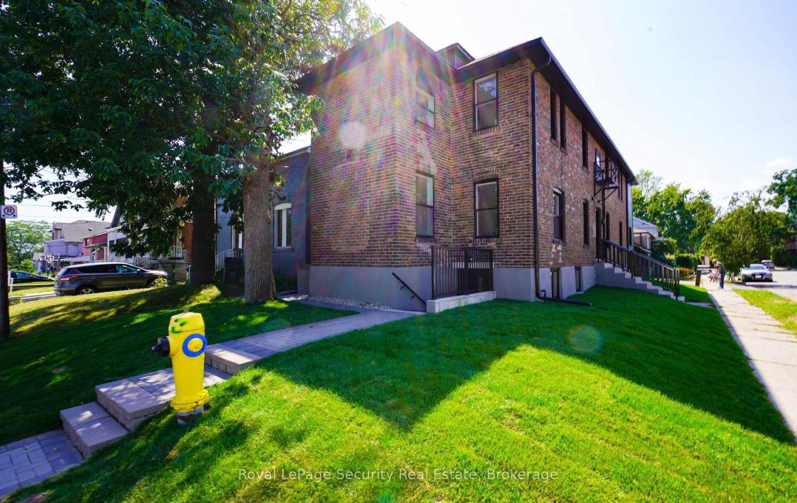 92 Twelfth Street, Unit 5 - Photo 3