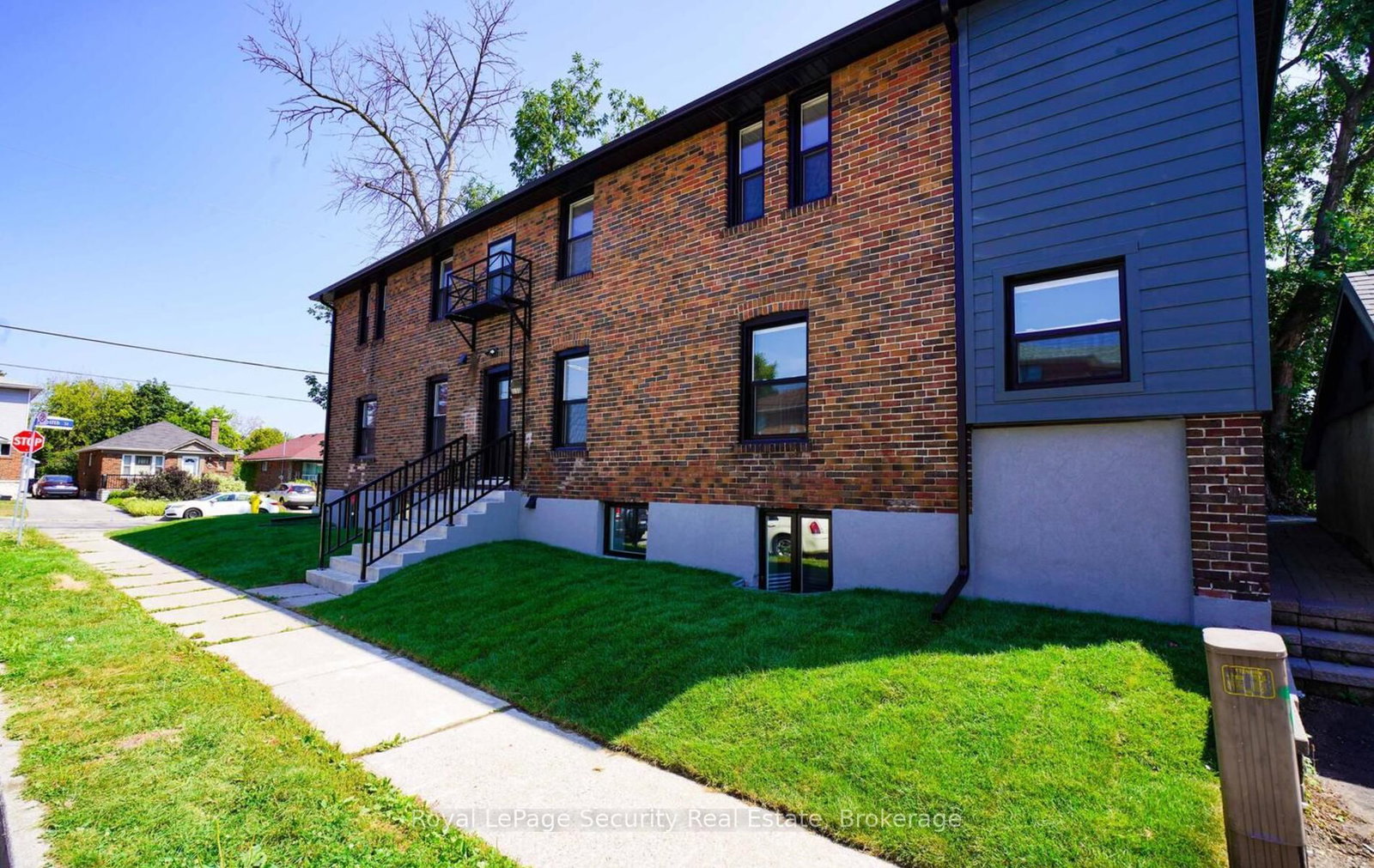 Semi-Detached House for lease at 5-92 Twelfth Street, Toronto, Ontario, M8V 3H1 - New Toronto - MLS: W12981848