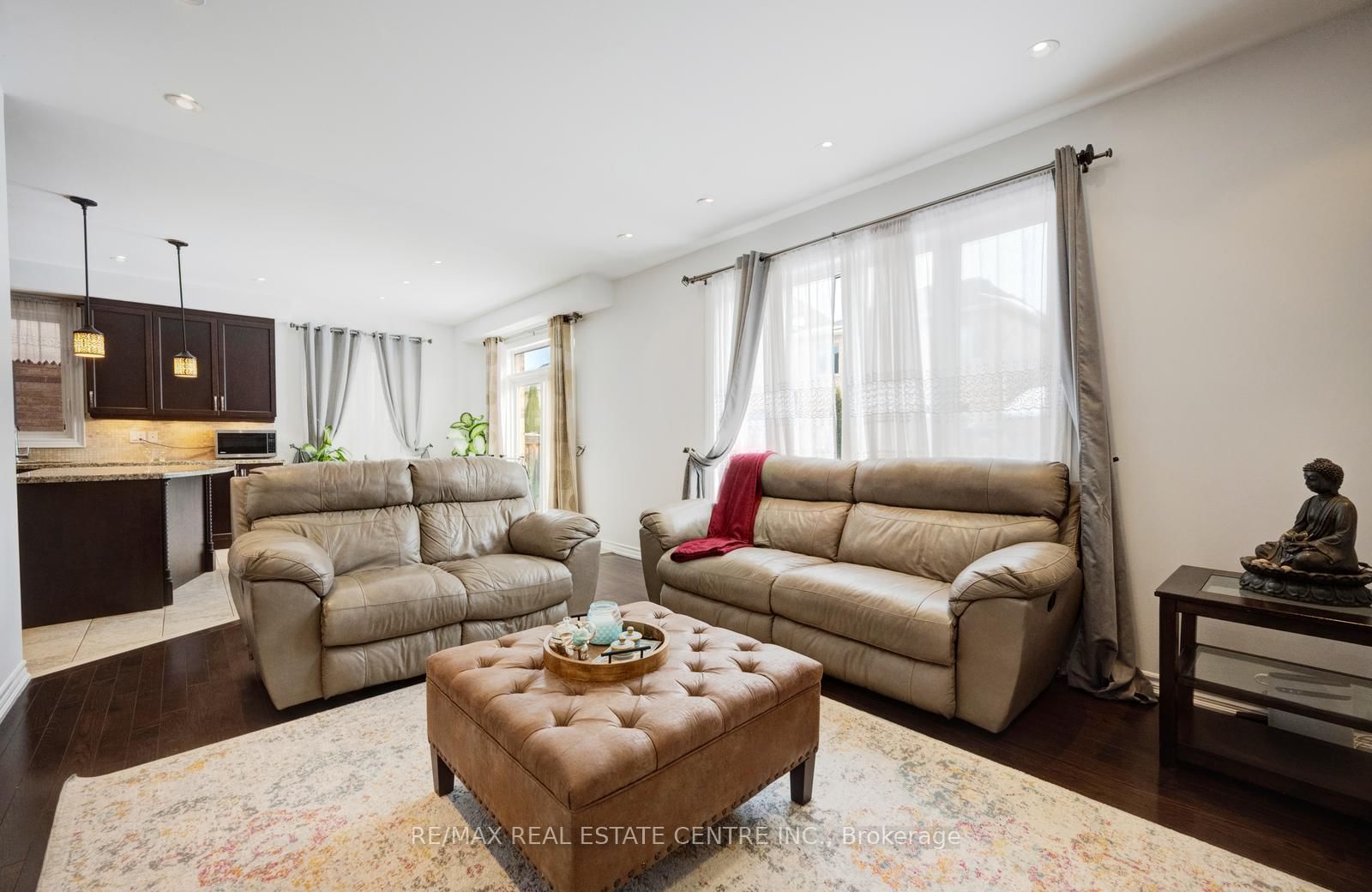 Detached House for sale at 19 Mediterranean Crescent, Brampton, Ontario, N9V 3X6 - Bram West - MLS: W12982008