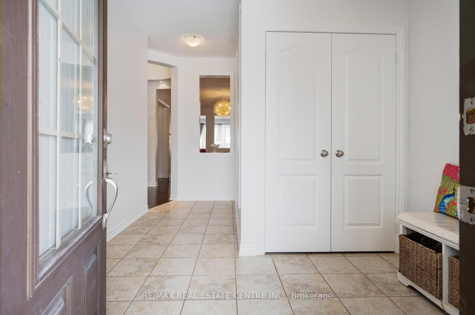 Detached House for sale at 19 Mediterranean Crescent, Brampton, Ontario, N9V 3X6 - Bram West - MLS: W12982008