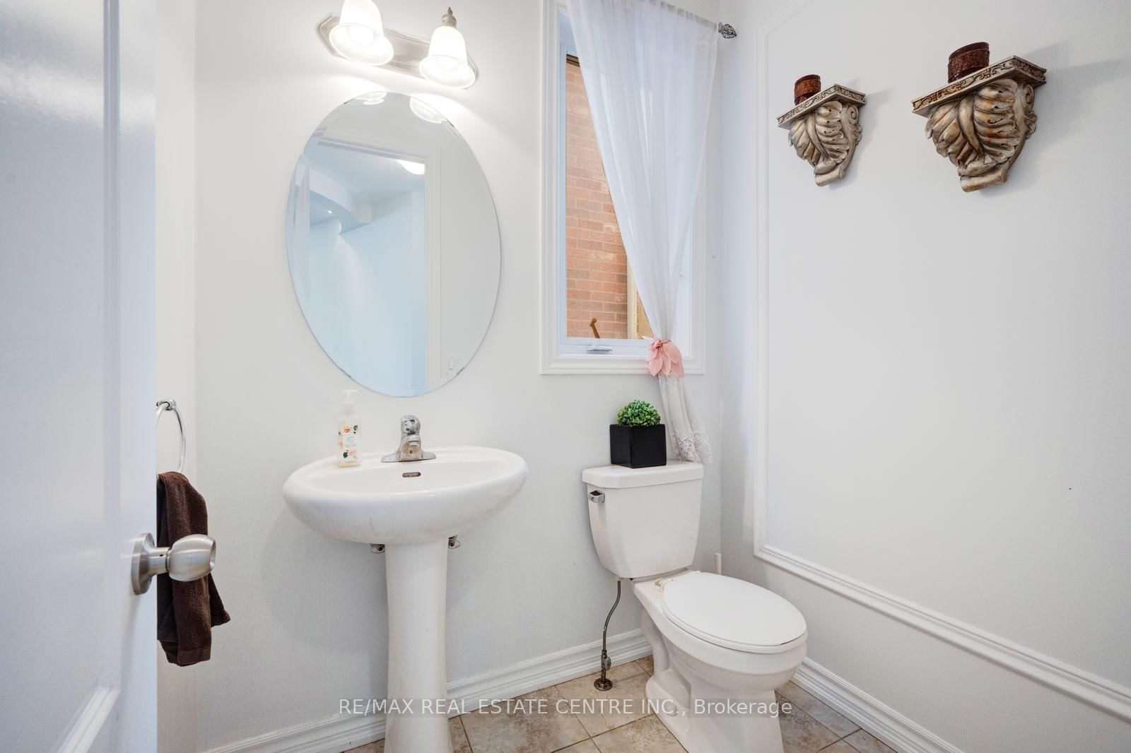 Detached House for sale at 19 Mediterranean Crescent, Brampton, Ontario, N9V 3X6 - Bram West - MLS: W12982008