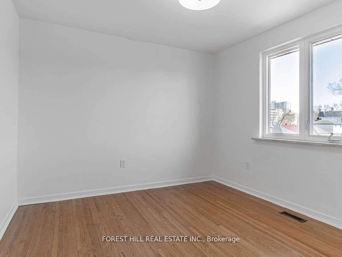 80 Belgravia Avenue, Unit A - Photo 18