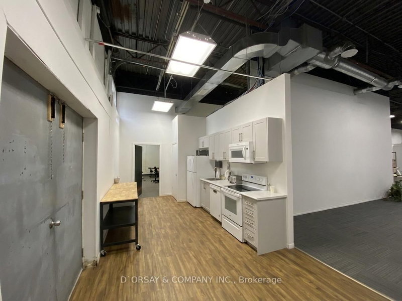 115 Miranda Ave, Toronto, M6B 3W8 | Image 3