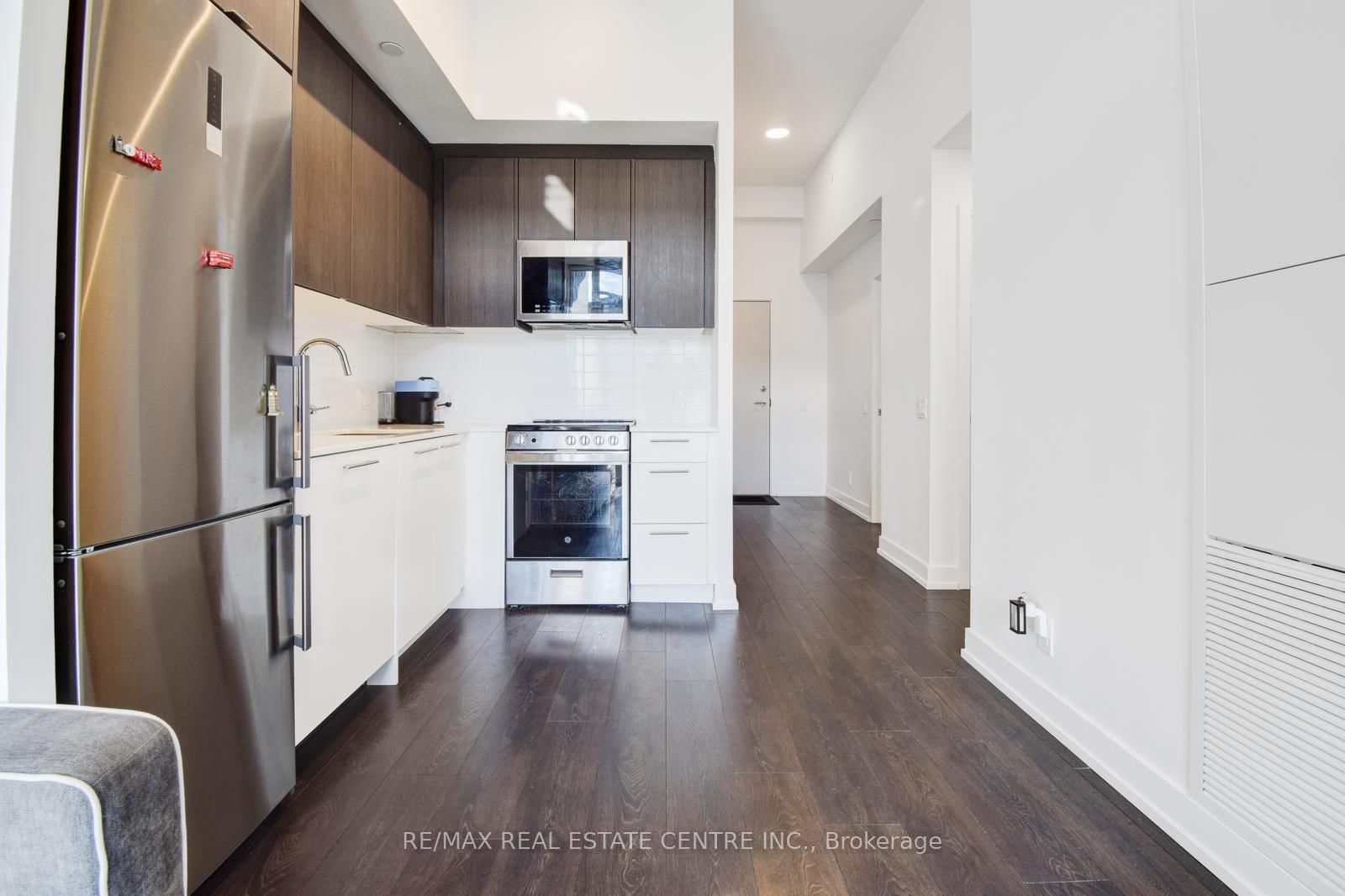 215 Veterans Drive, Unit 202 - Photo 18