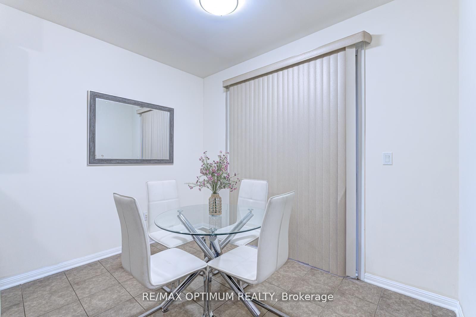 Detached House for sale at 233 Lockwood Road, Brampton, Ontario, L6Y 4Y1 - Fletcher's West - MLS: W12982124