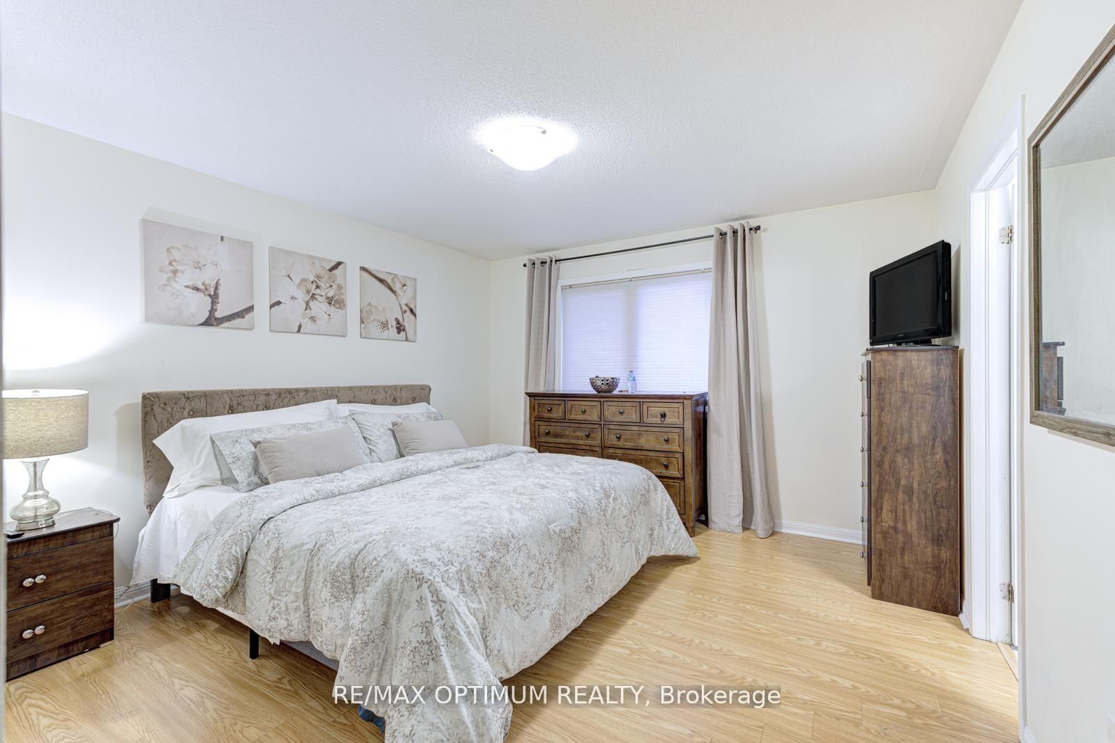 Detached House for sale at 233 Lockwood Road, Brampton, Ontario, L6Y 4Y1 - Fletcher's West - MLS: W12982124