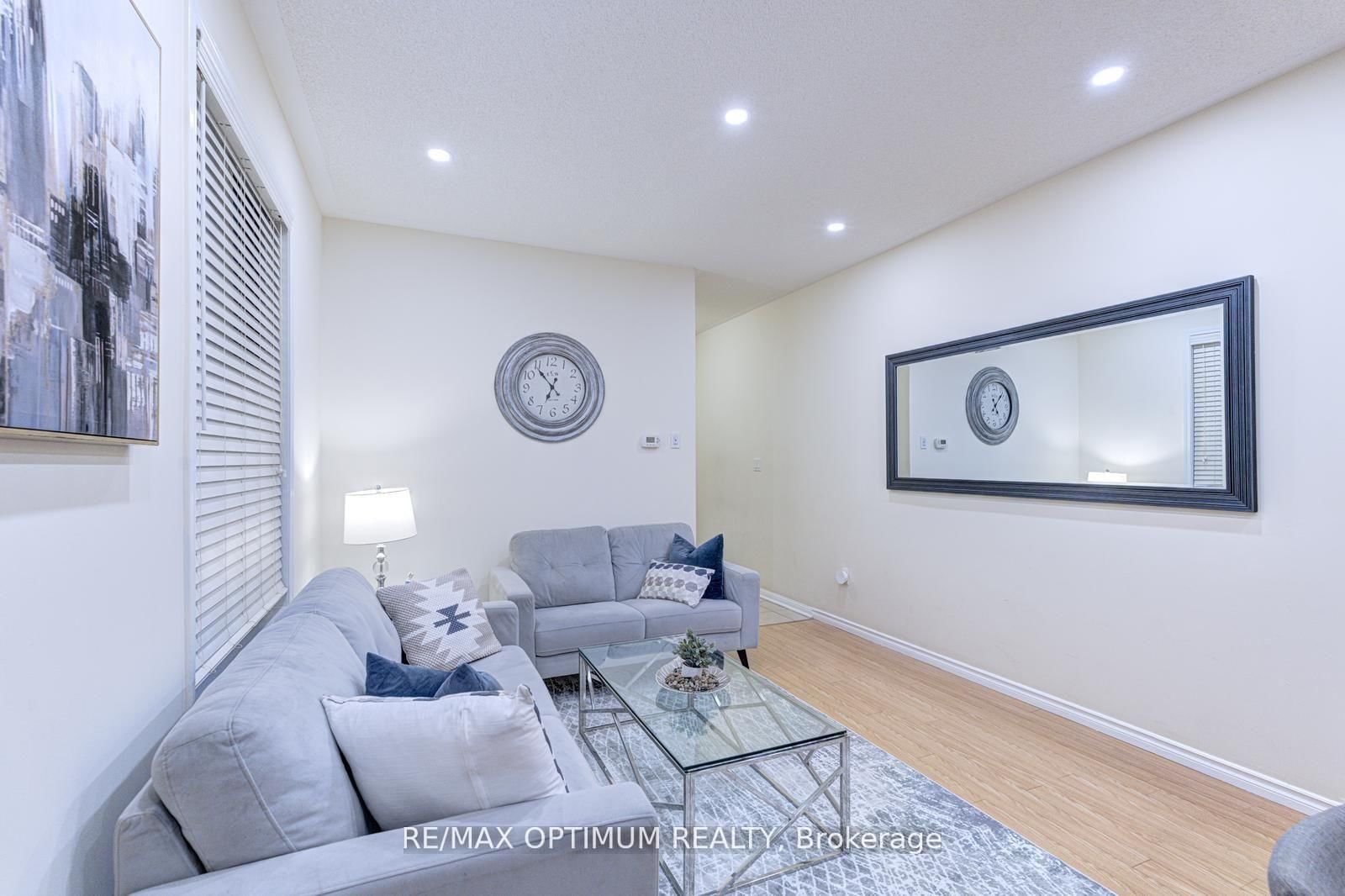 Detached House for sale at 233 Lockwood Road, Brampton, Ontario, L6Y 4Y1 - Fletcher's West - MLS: W12982124